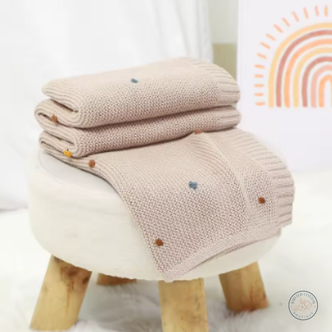Cotton Knit Baby Blanket – Timeless Comfort for Little Ones